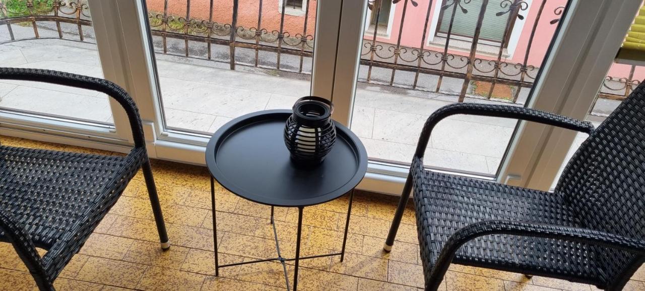 Apartma Zele Postojna Exterior foto